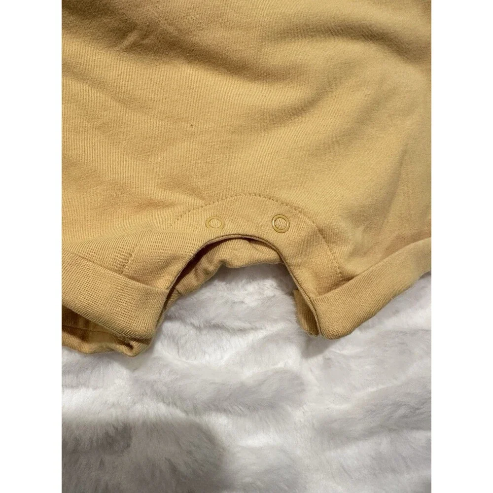 2 Oc Halloween Set 6-9 Months Carters Fleece sleeper And cat & Jack Romper